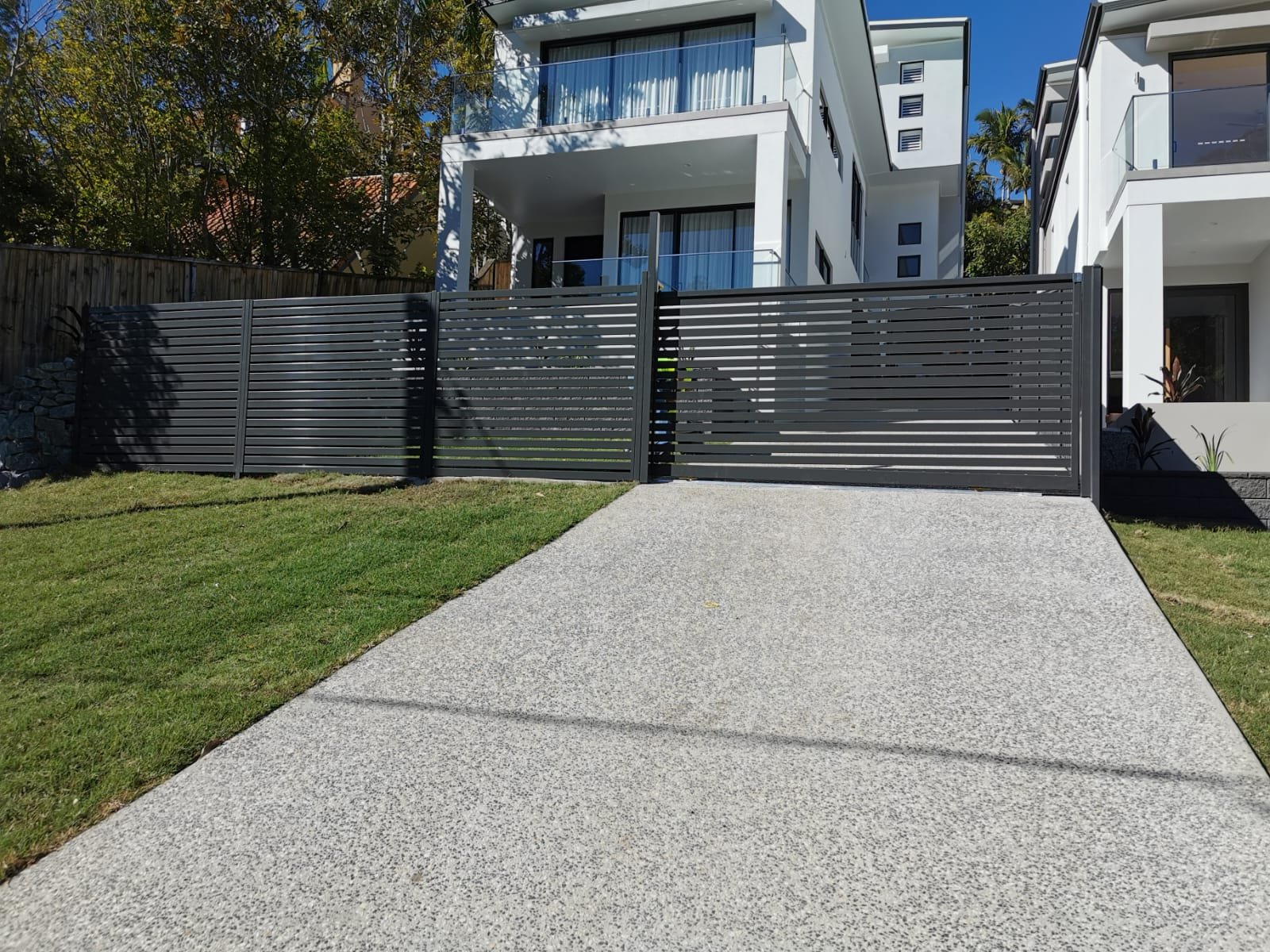 EZZYFIT composite sliding gate