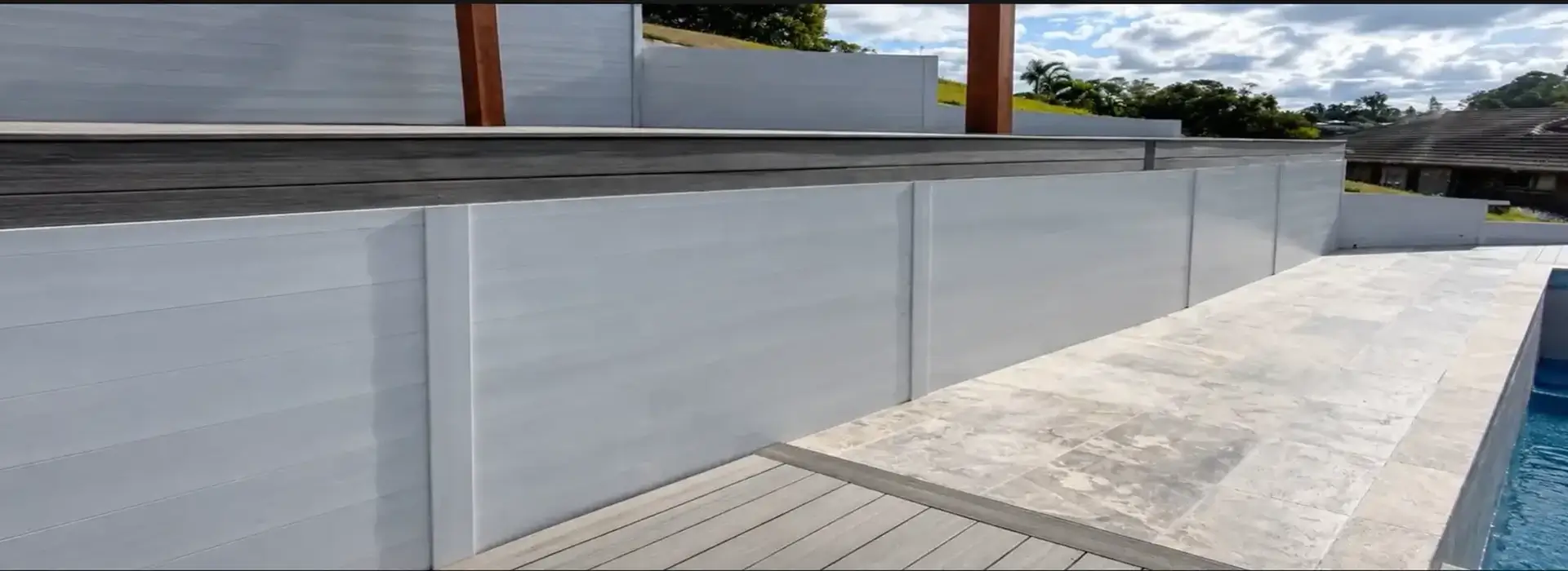retaining-wall-banner-ezzy-fit